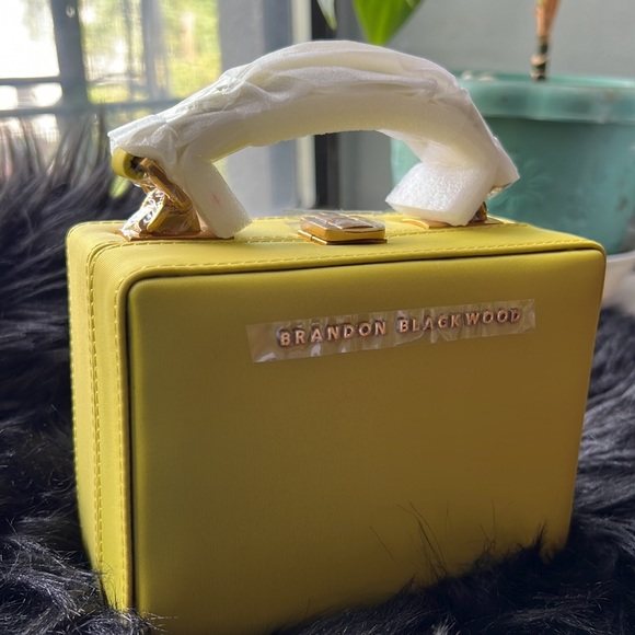 Brandon Blackwood Yellow green Kendrick mini trunk - Picture 3 of 7